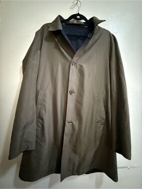 Canali Olive Green Single-Breasted Raincoat